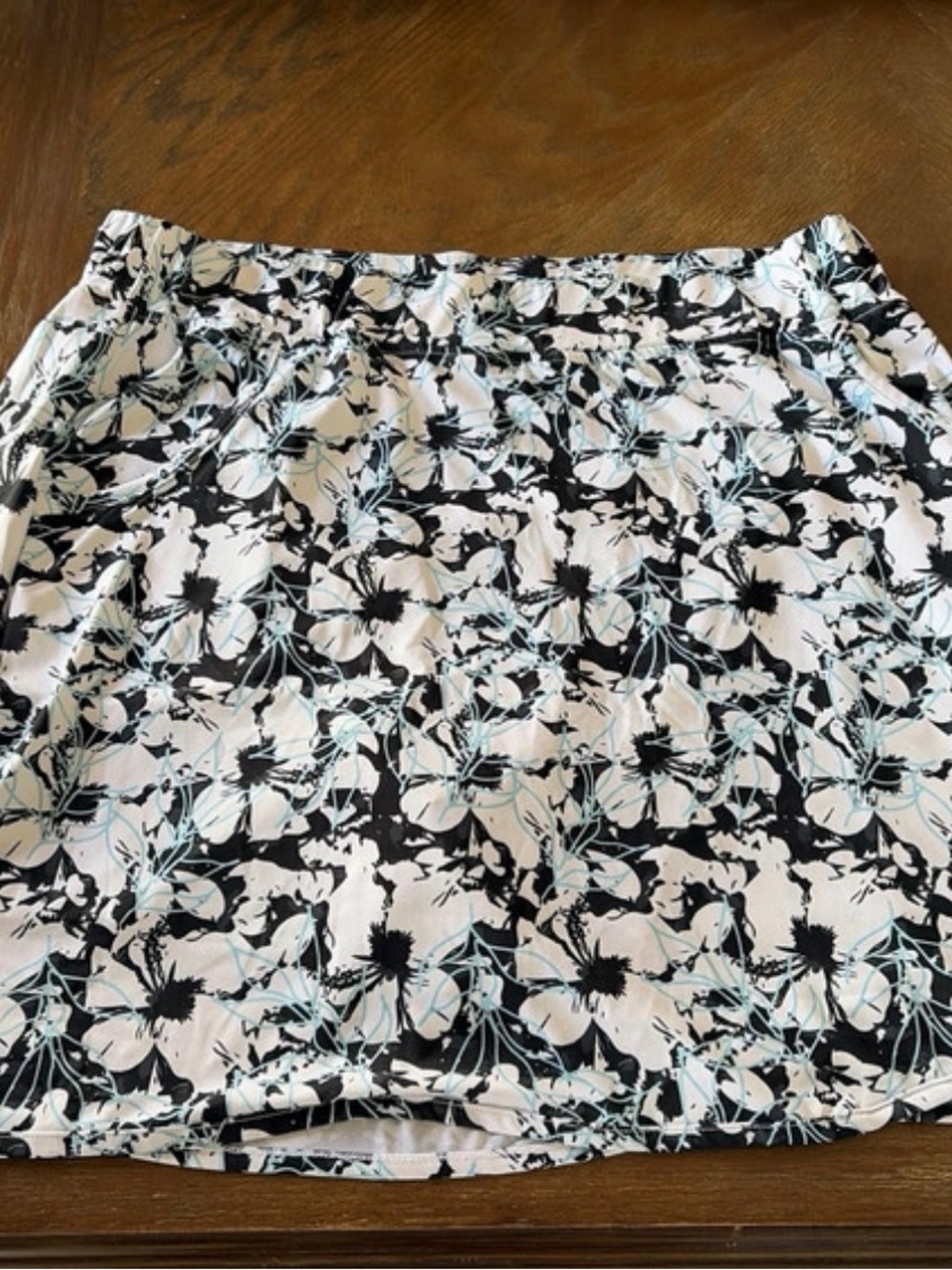 Floral Black & White Women's Skirt with Subtle Mint Accents